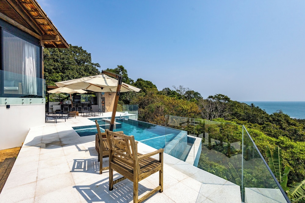 Casa Ocean — 4-Star Luxury Hotel in Ilhabela, Brasil
