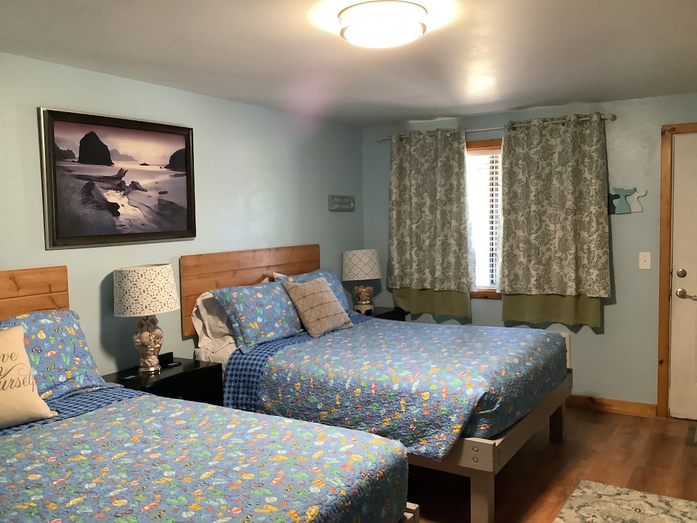 South Jetty Inn - photo 80