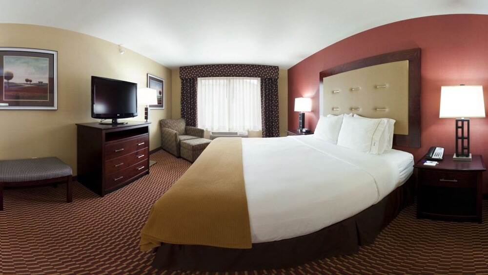 Holiday Inn Express Hotel & Suites Great Falls by IHG - photo 4