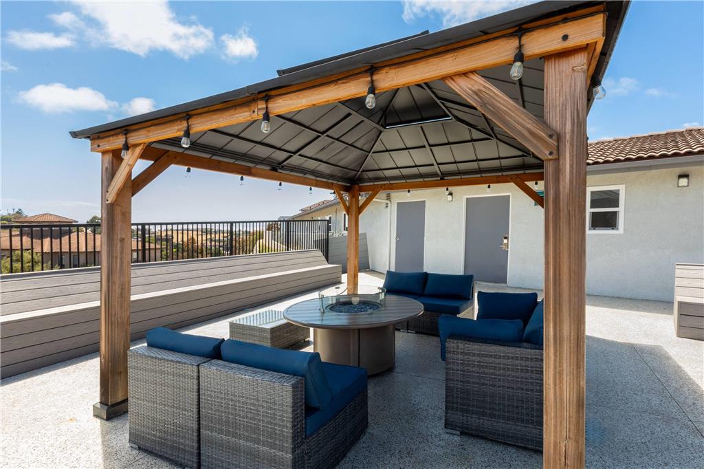 Days Inn by Wyndham Arroyo Grande Pismo Beach - photo 24