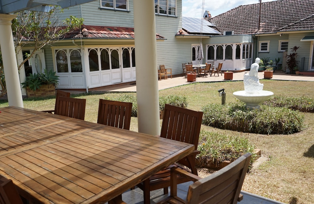 Melville House — 4-Star Luxury Hotel in Lismore, Australia