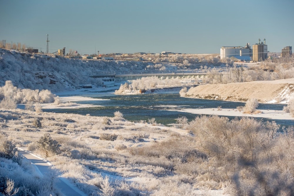 Staybridge Suites Great Falls by IHG - photo 164