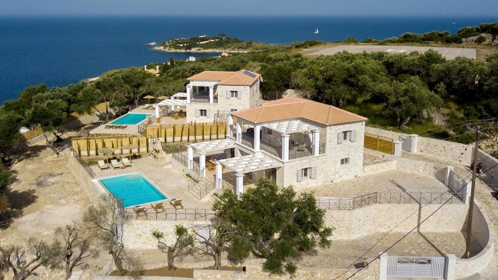Angouletta Villa by PaxosRetreats — 4-Star Luxury Hotel in Gaios, Greece