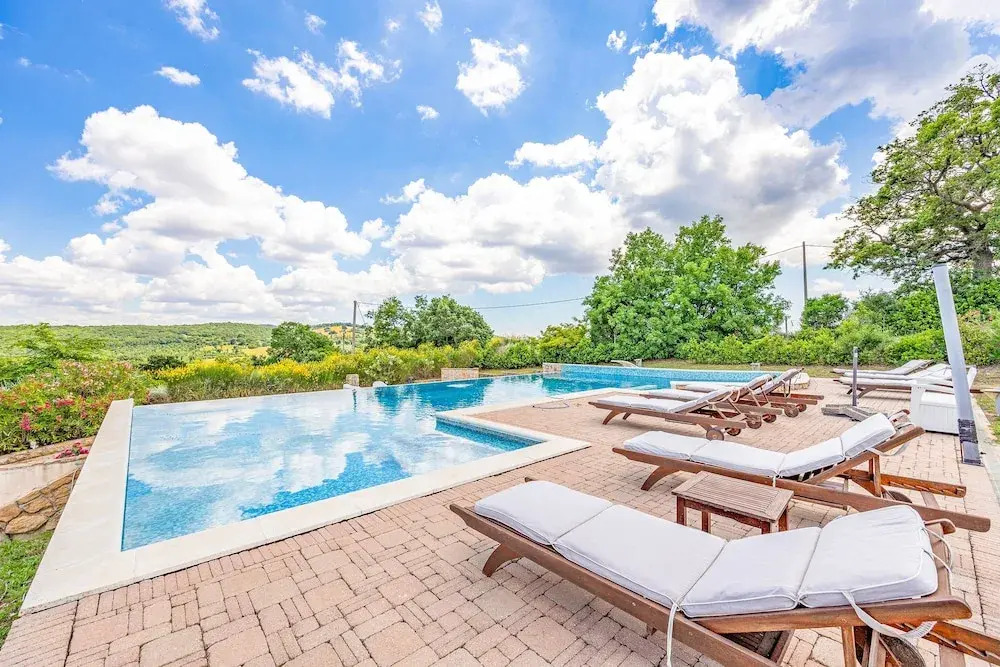 Pool Villa Angela Whirlpool — 4-Star Luxury Hotel in Manciano, Italy