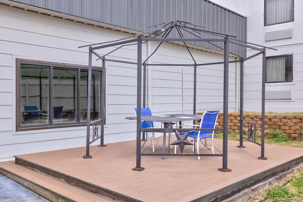 Studio 6 Bartlesville Ok - photo 34