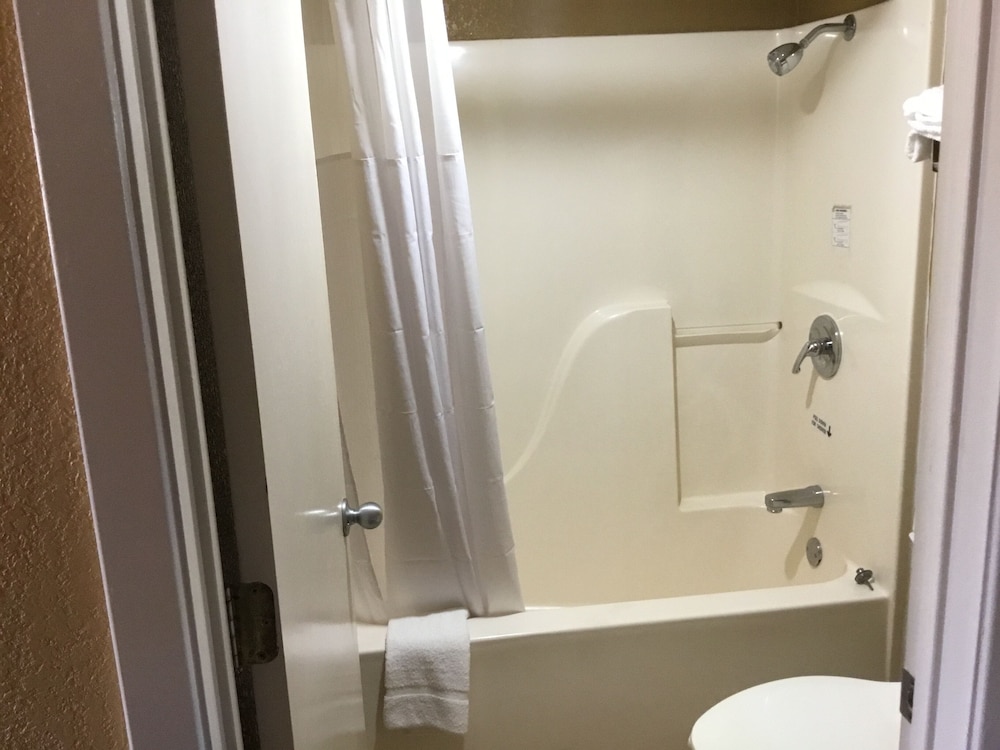 Travel Inn North Little Rock - photo 15