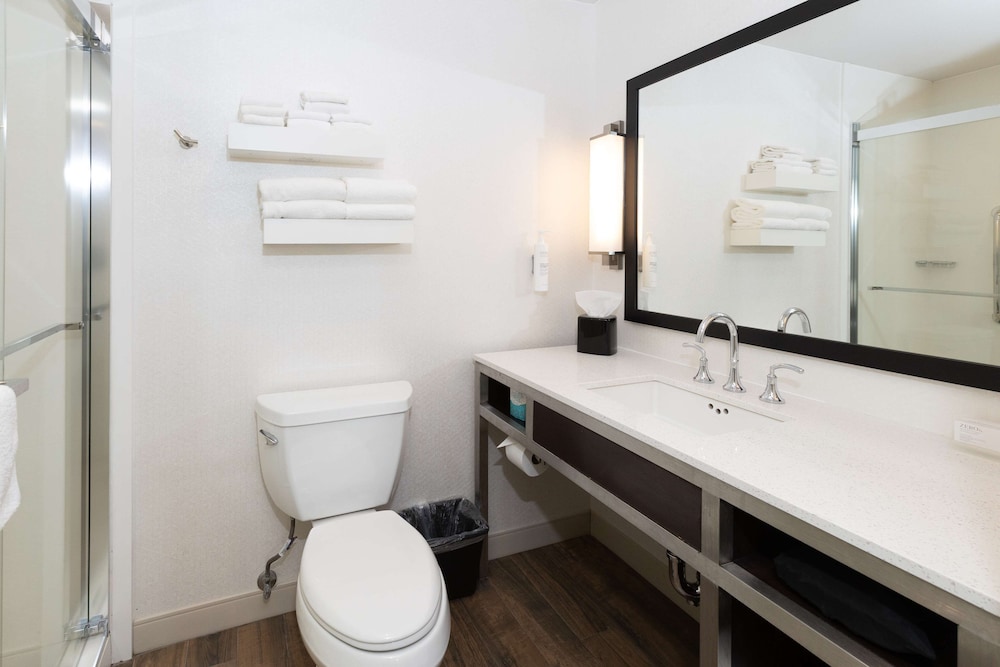 Hilton Garden Inn Austin Airport - photo 22