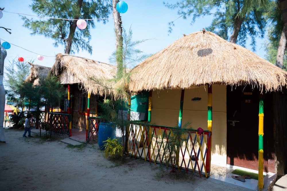 Holud Pakhi - last minute hotel in Unknown City