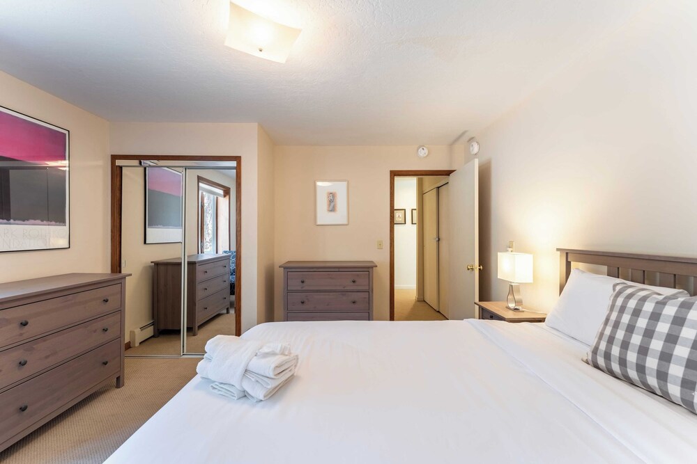 Lakeview Getaway - photo 26