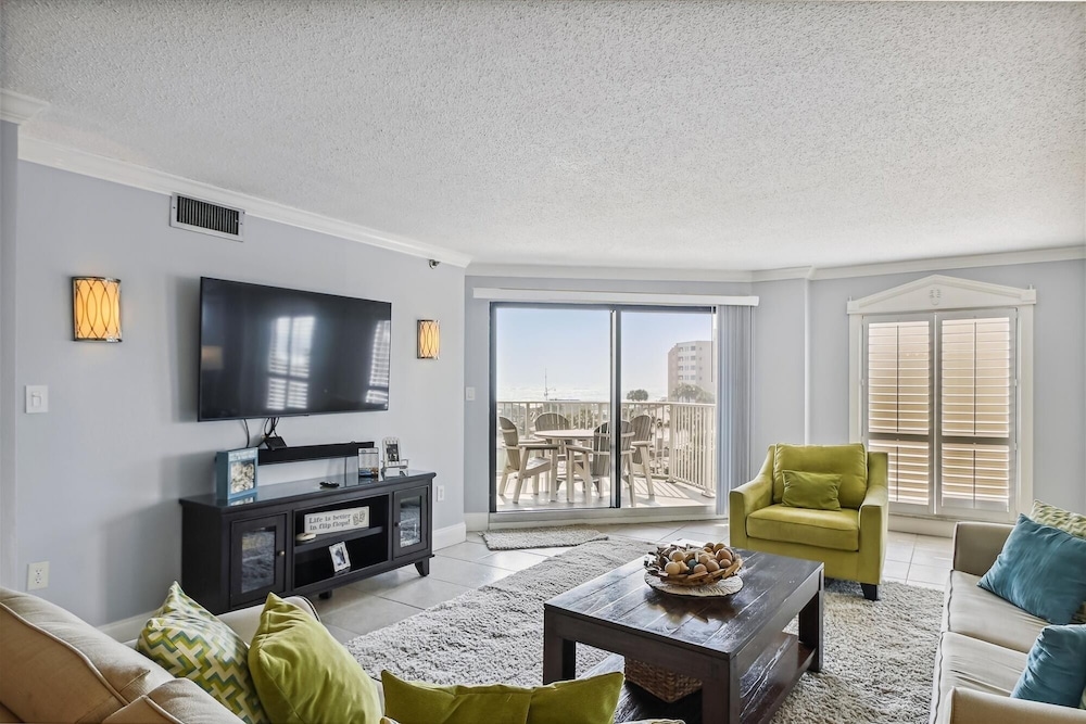 Inlet Reef 314 2 Bedroom Condo by RedAwning — 4-Star Luxury Hotel in Destin, United States