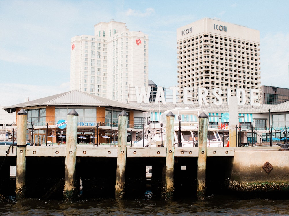 Norfolk Waterside Marriott - photo 49