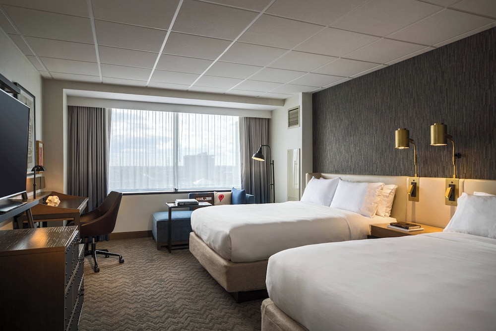 Renaissance Toledo Downtown Hotel - photo 31
