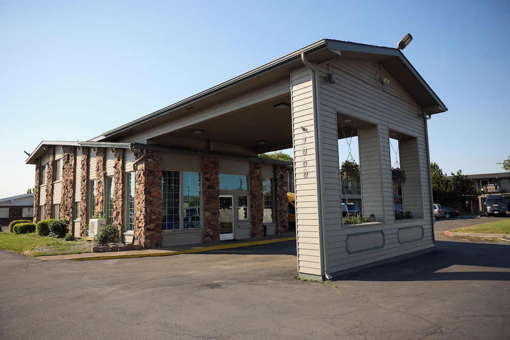 Cimarron Inn Klamath Falls - photo 21