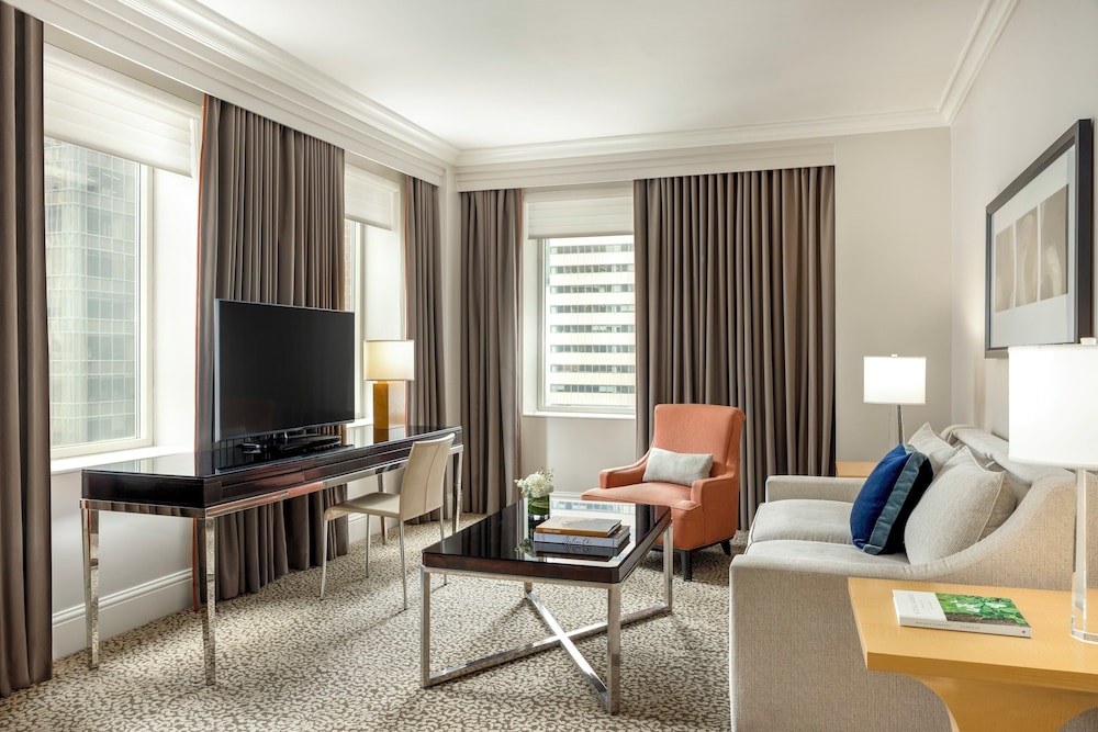 Omni Berkshire Place - photo 91