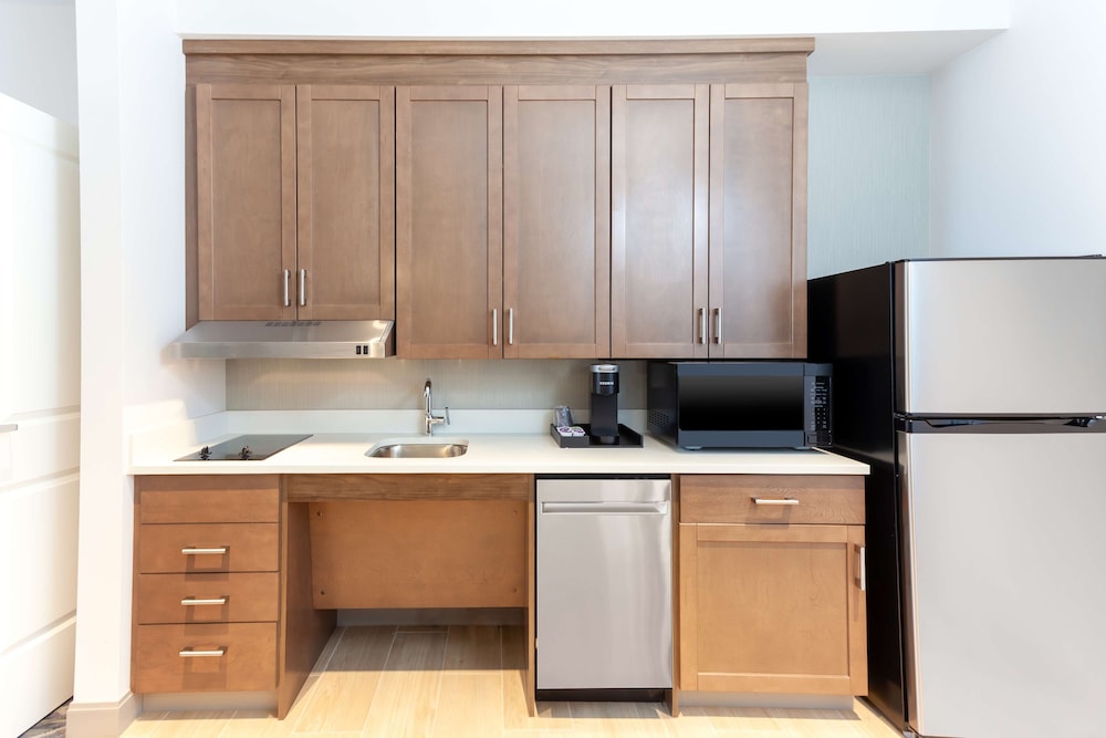 Homewood Suites by Hilton Broomfield Boulder - photo 13