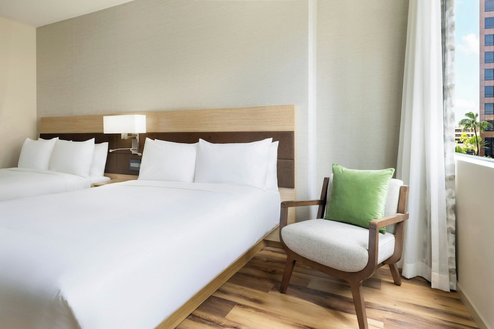 AC Hotel by Marriott Honolulu - photo 24