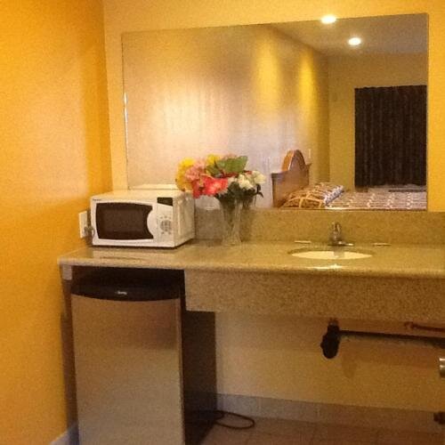 Palm Tree Inn - photo 10