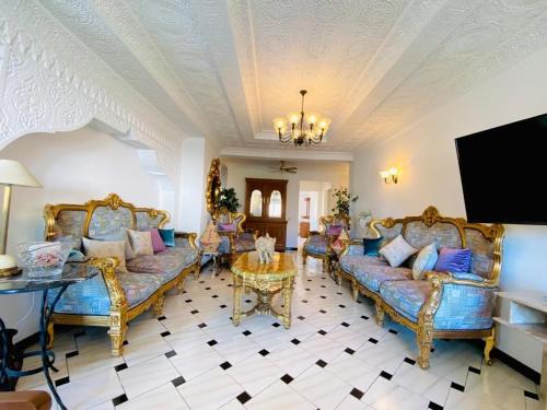Spacious City Centre Apartment in Tangier — 4-Star Luxury Hotel in Tangier, Morocco