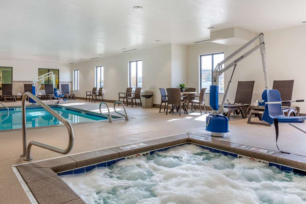 Comfort Inn & Suites Boise Airport - photo 36