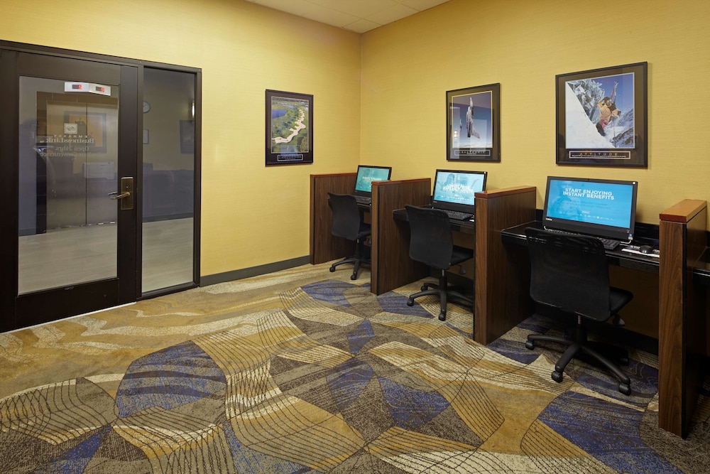 Embassy Suites by Hilton Los Angeles International Airport North - photo 38