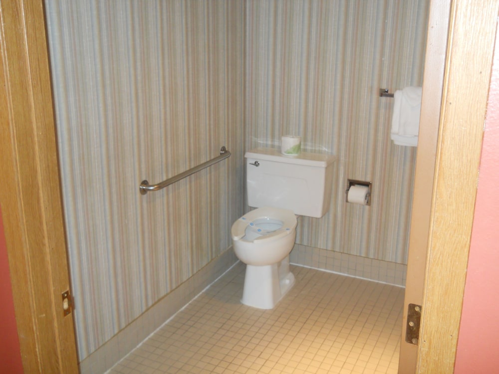 Lakewoods Resort & Lodge - photo 24