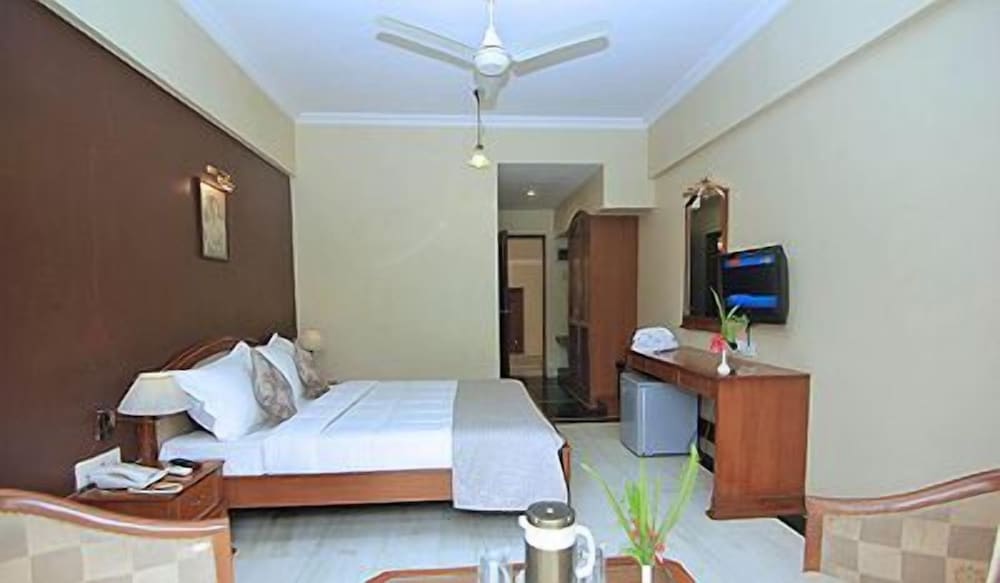 Hotel The Metropole — Pune — photo 5
