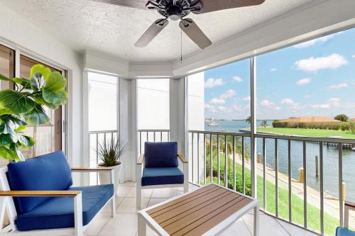 A Thousand Welcomes — 4-Star Luxury Hotel in Marco Island, United States