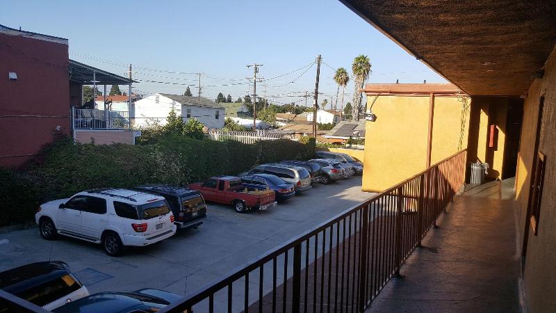 Central Inn Motel on 41 Street - photo 13