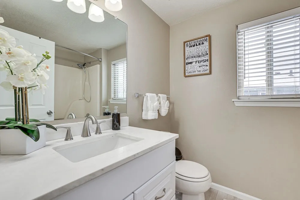 5 Mi to Ski Resort: Mtn view Townhome in Dillon - photo 10