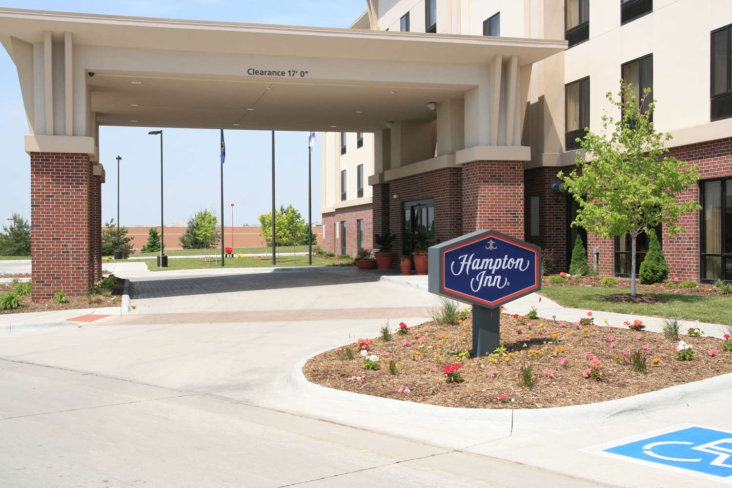 Hampton Inn Omaha West Lakeside — Omaha
