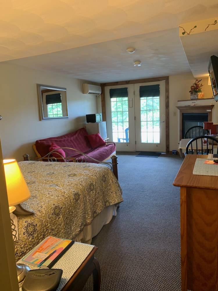 Stagecoach House Inn - photo 19
