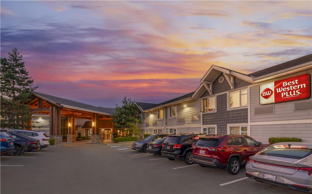 Best Western Plus Country Meadows Inn — Langley