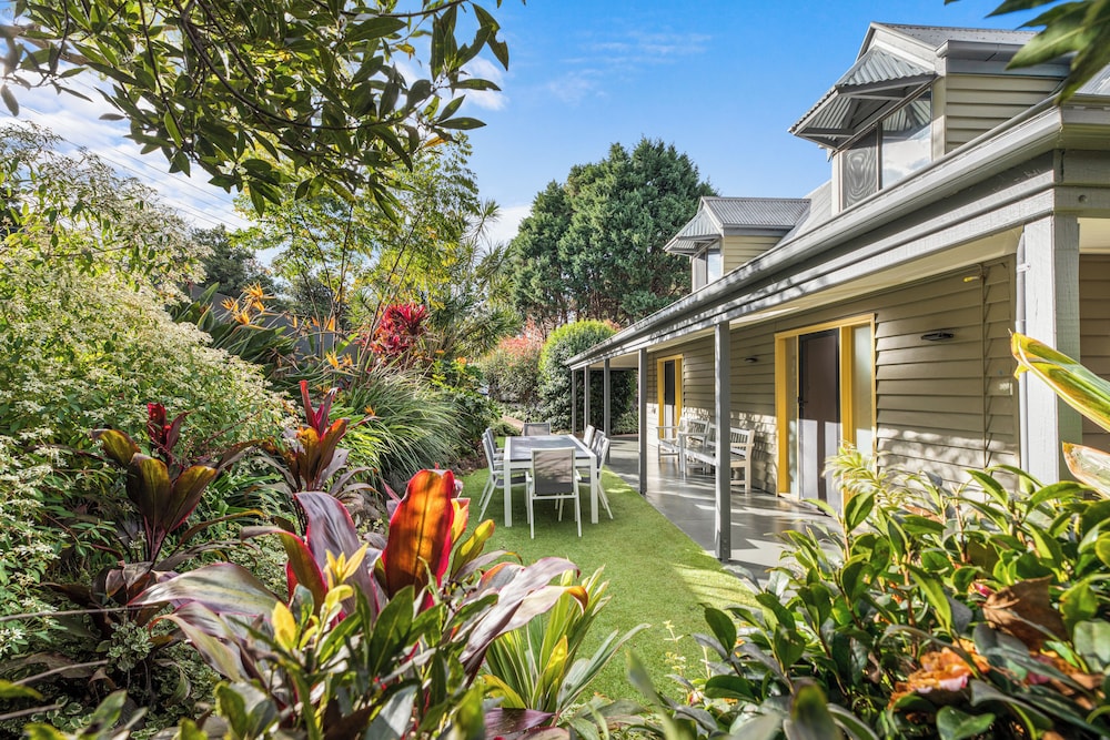 Jandar Retreat Maleny — 4-Star Luxury Hotel in Maleny, Australia