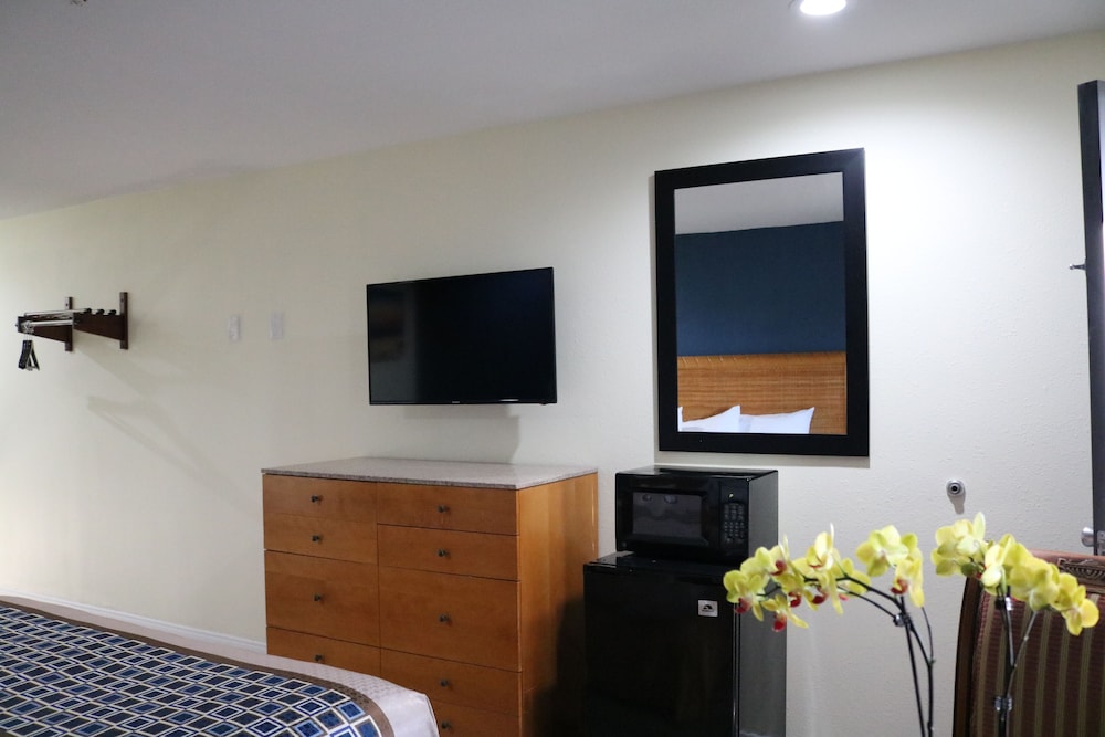 Valli Hi Motel - photo 15