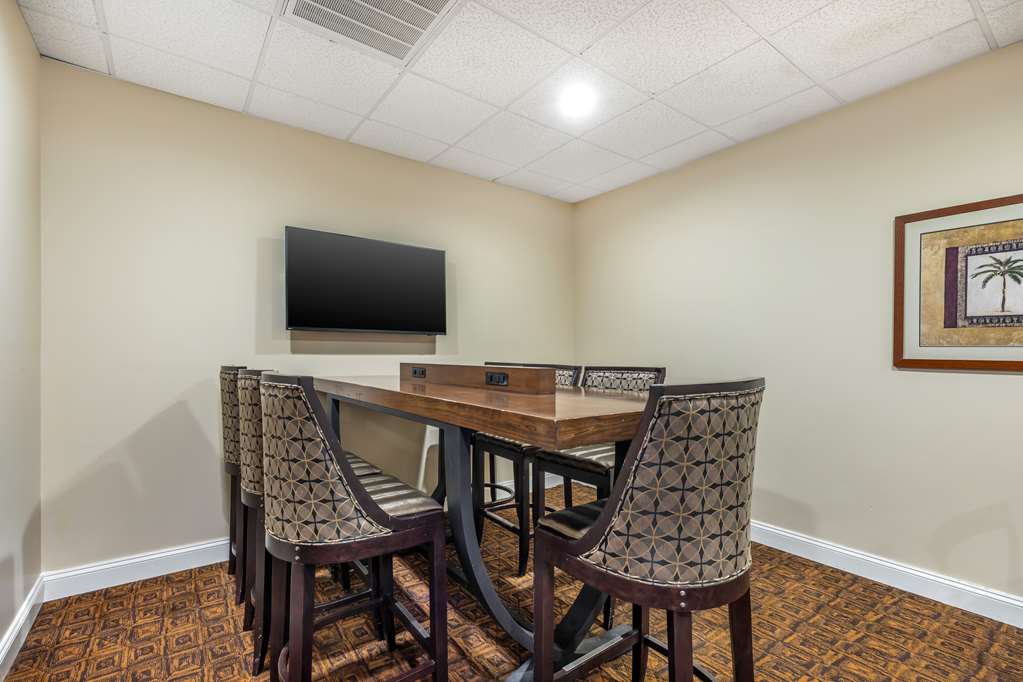 Best Western Ocean City Hotel & Suites - photo 10