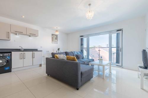The Penthouse Waterside Grange — Slough