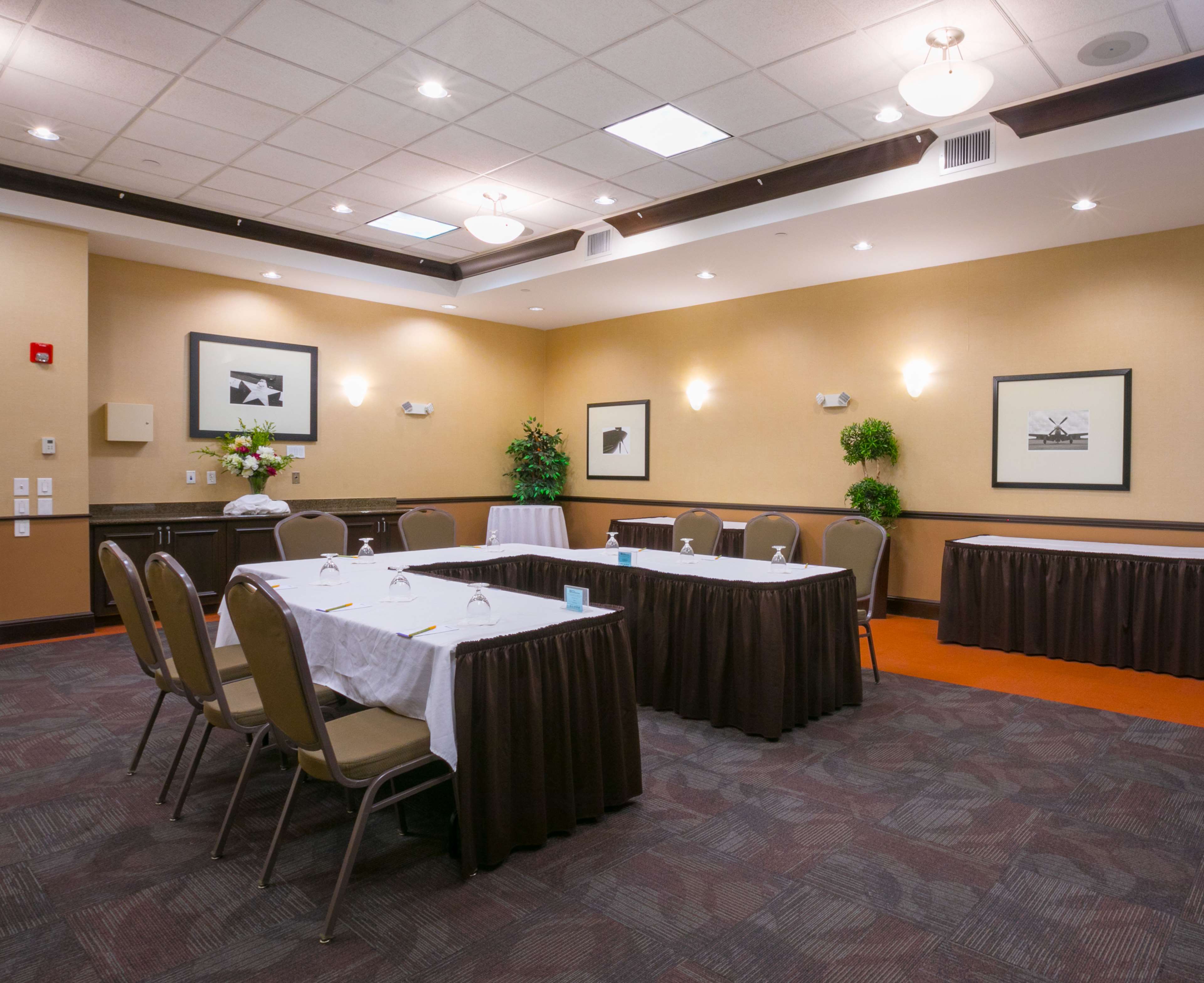 Hilton Garden Inn Lakeland - photo 18