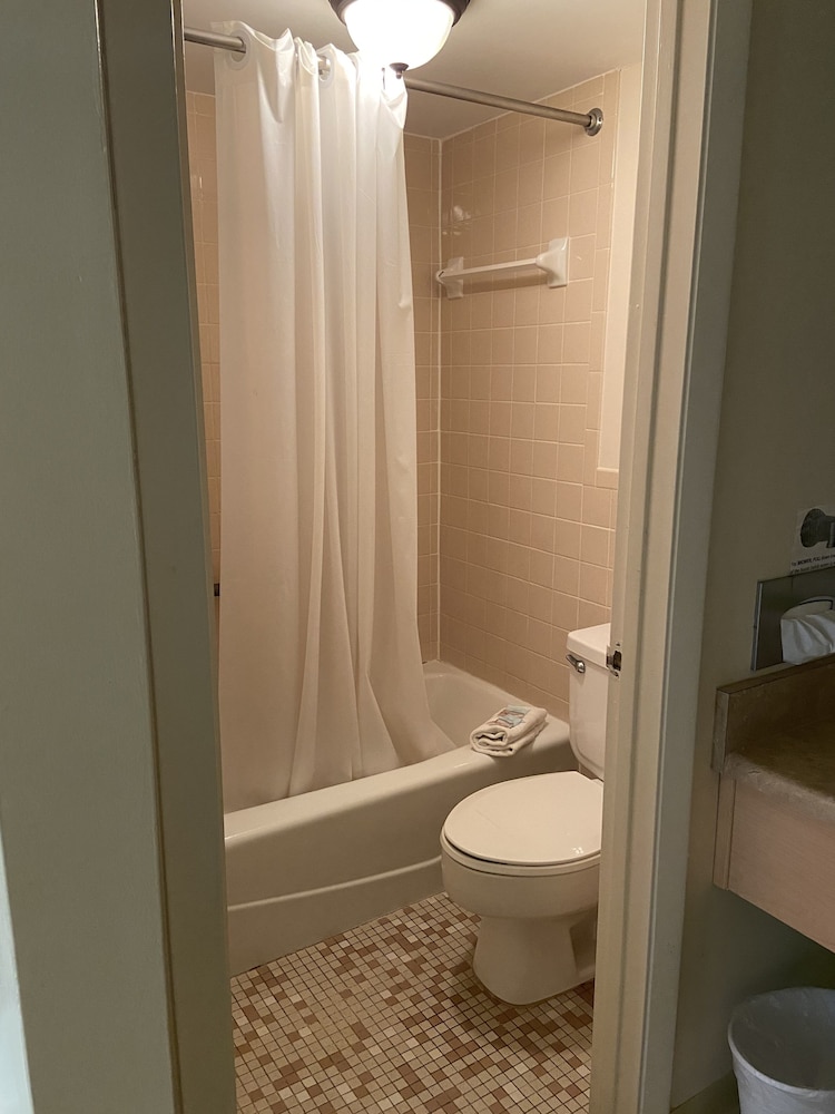 Buccaneer Inn - photo 62