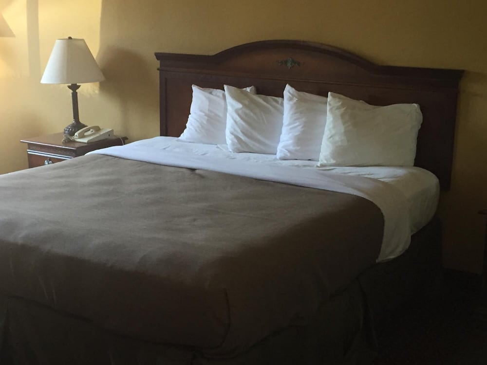 LikeHome Extended Stay Hotel Warner Robins - photo 16