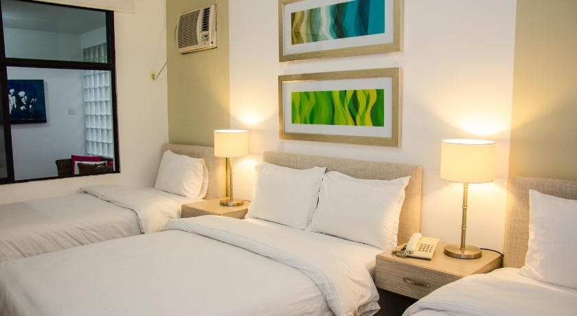 Hotel Manakin - carbon neutral hotel in Manta