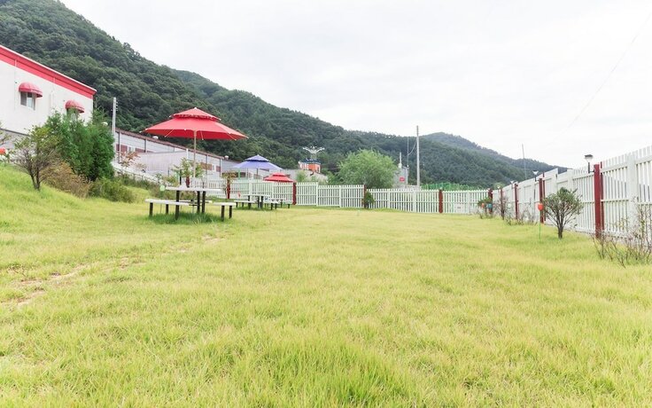 Pocheon Zara Self Check in Motel in Gapyeong, South Korea