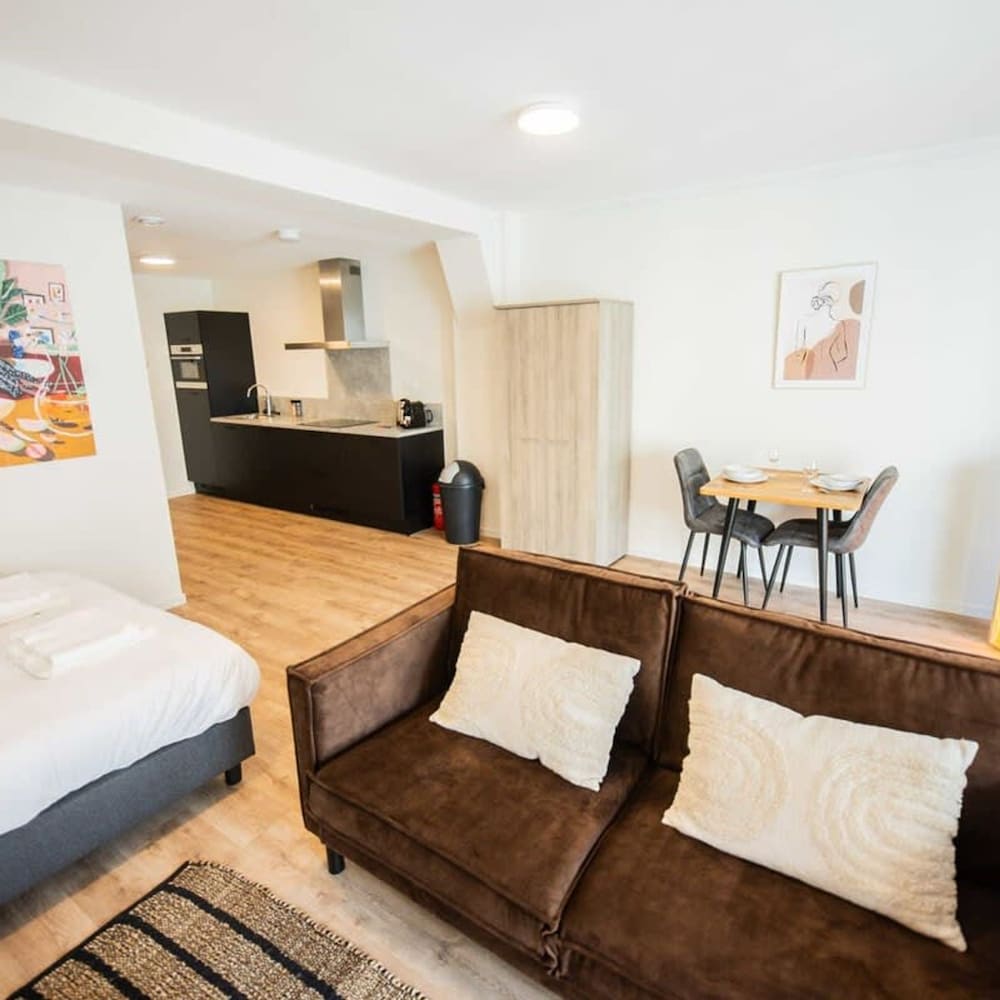 Dreamy Serviced Studio 44m2 in Rotterdam, Netherlands