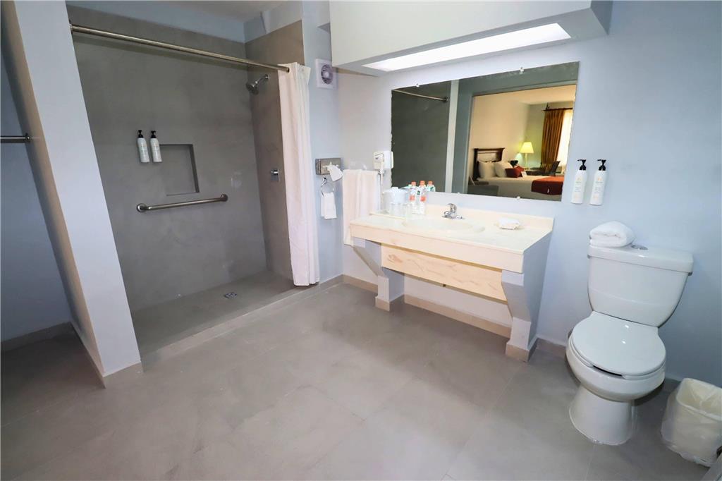 Guest room