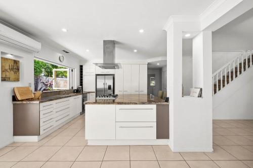 11 Dalmor Court — Coolum Beach — photo 3