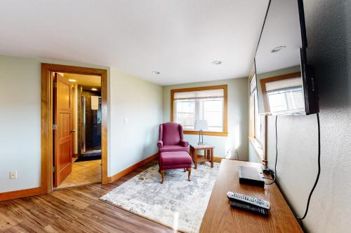 Ocean Front Sunsets in Pacific, United States