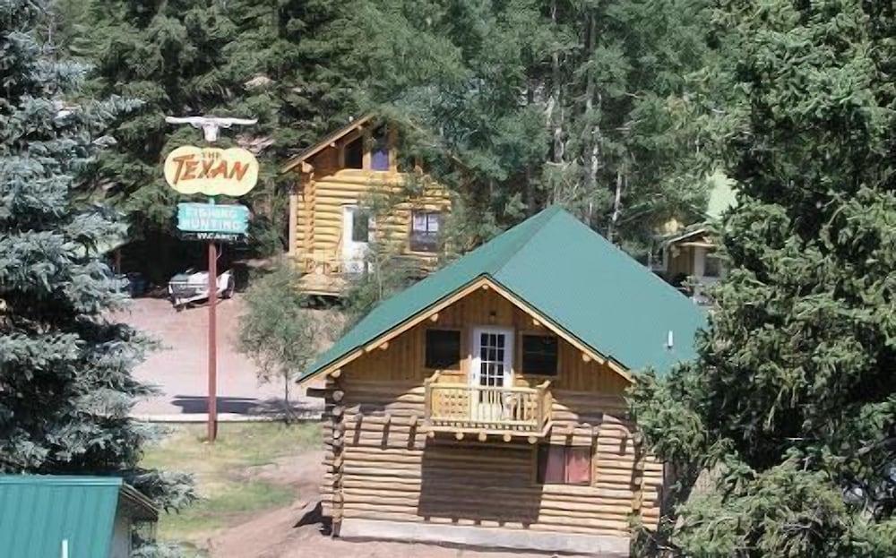 Texan Resort in American Fork, United States