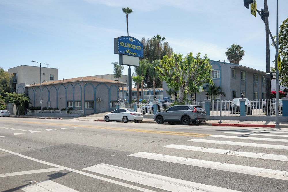 Hollywood City Inn - featured photo
