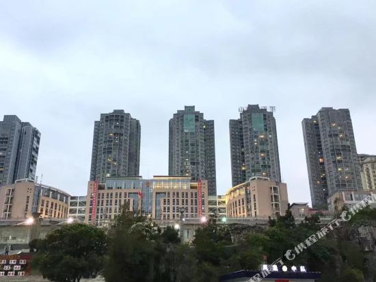 View Luckly Hotel - last minute hotel in Liupanshui