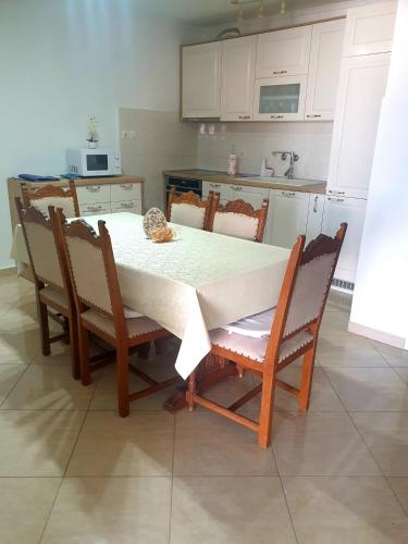 Apartment Cupic