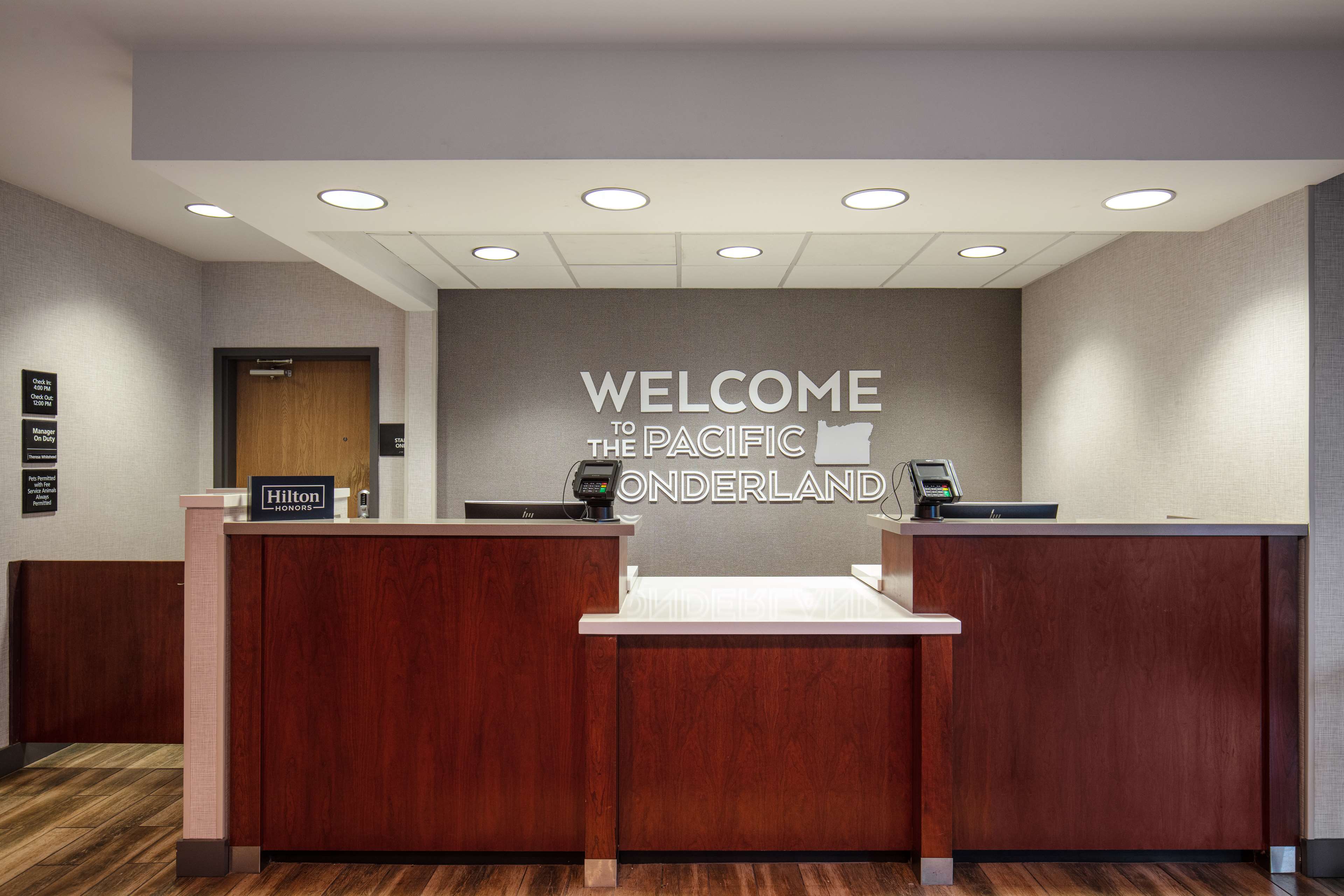 Hampton Inn Medford - photo 7